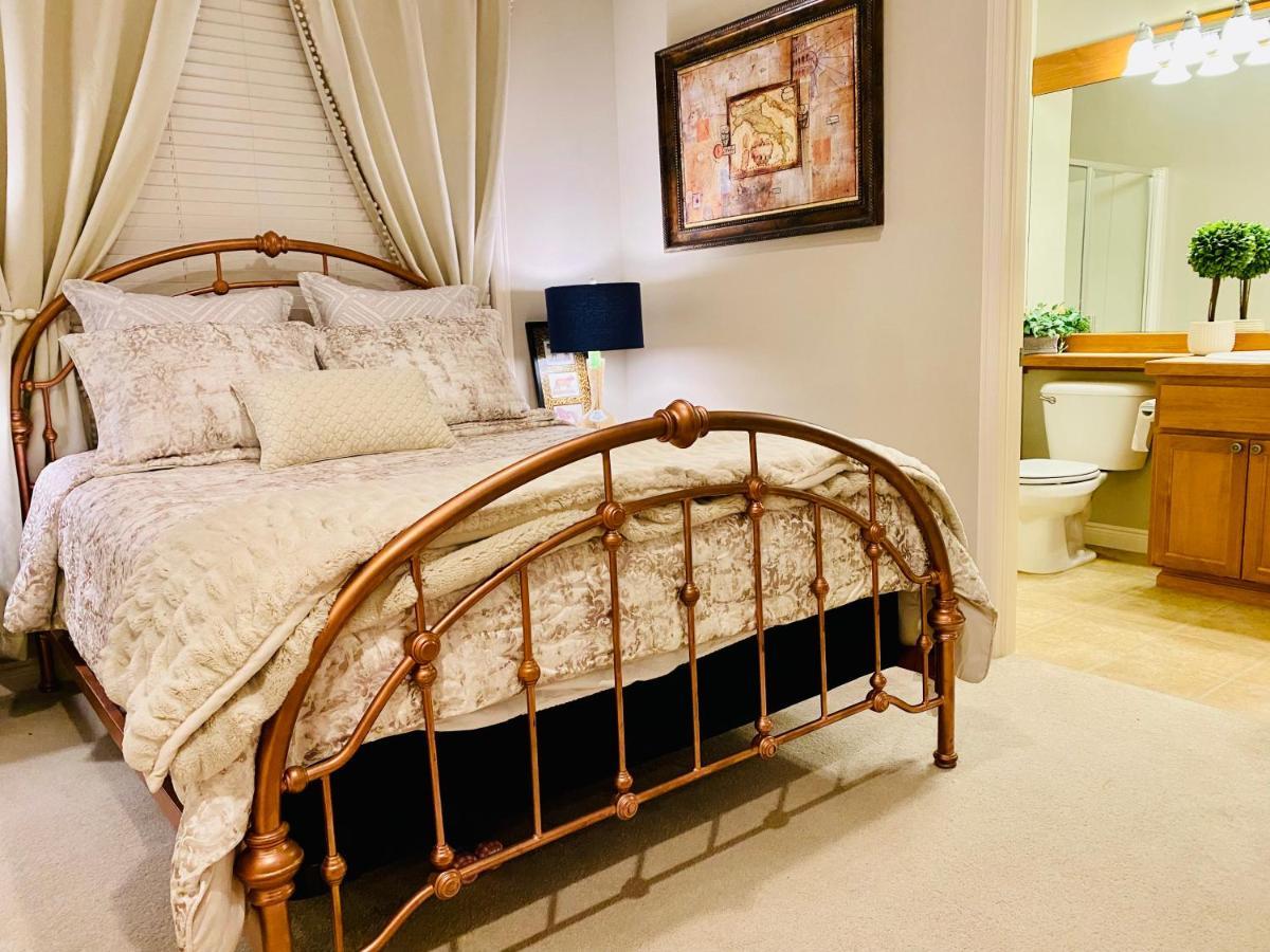 サマミッシュ Lucy'S Elegant & Cozy Houseアパートメント エクステリア 写真