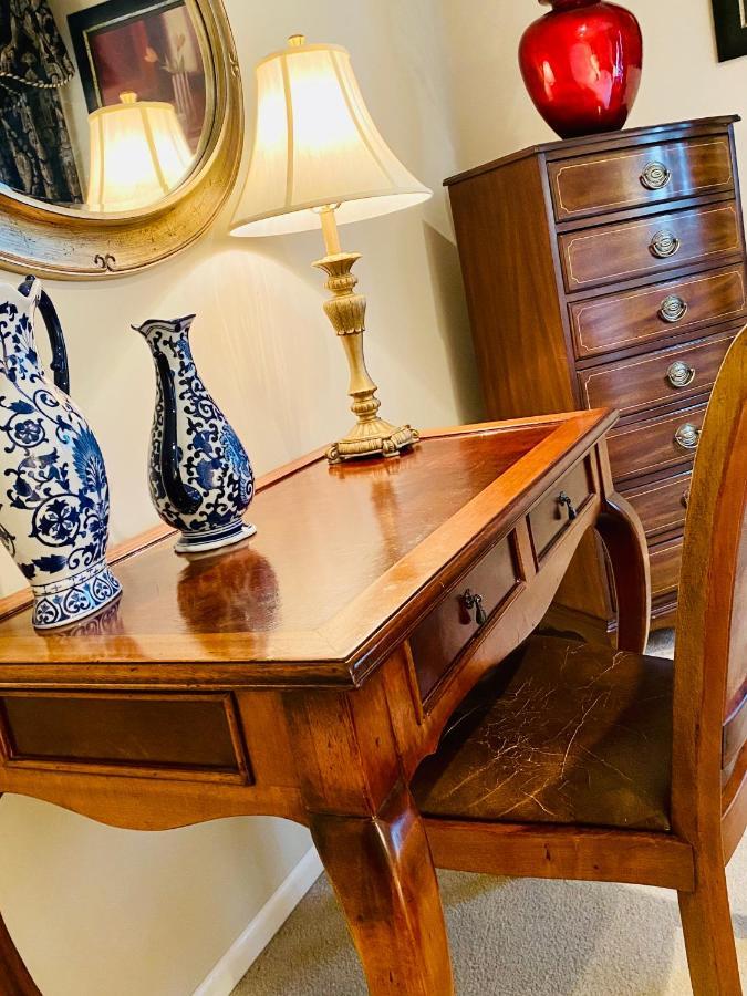 サマミッシュ Lucy'S Elegant & Cozy Houseアパートメント エクステリア 写真